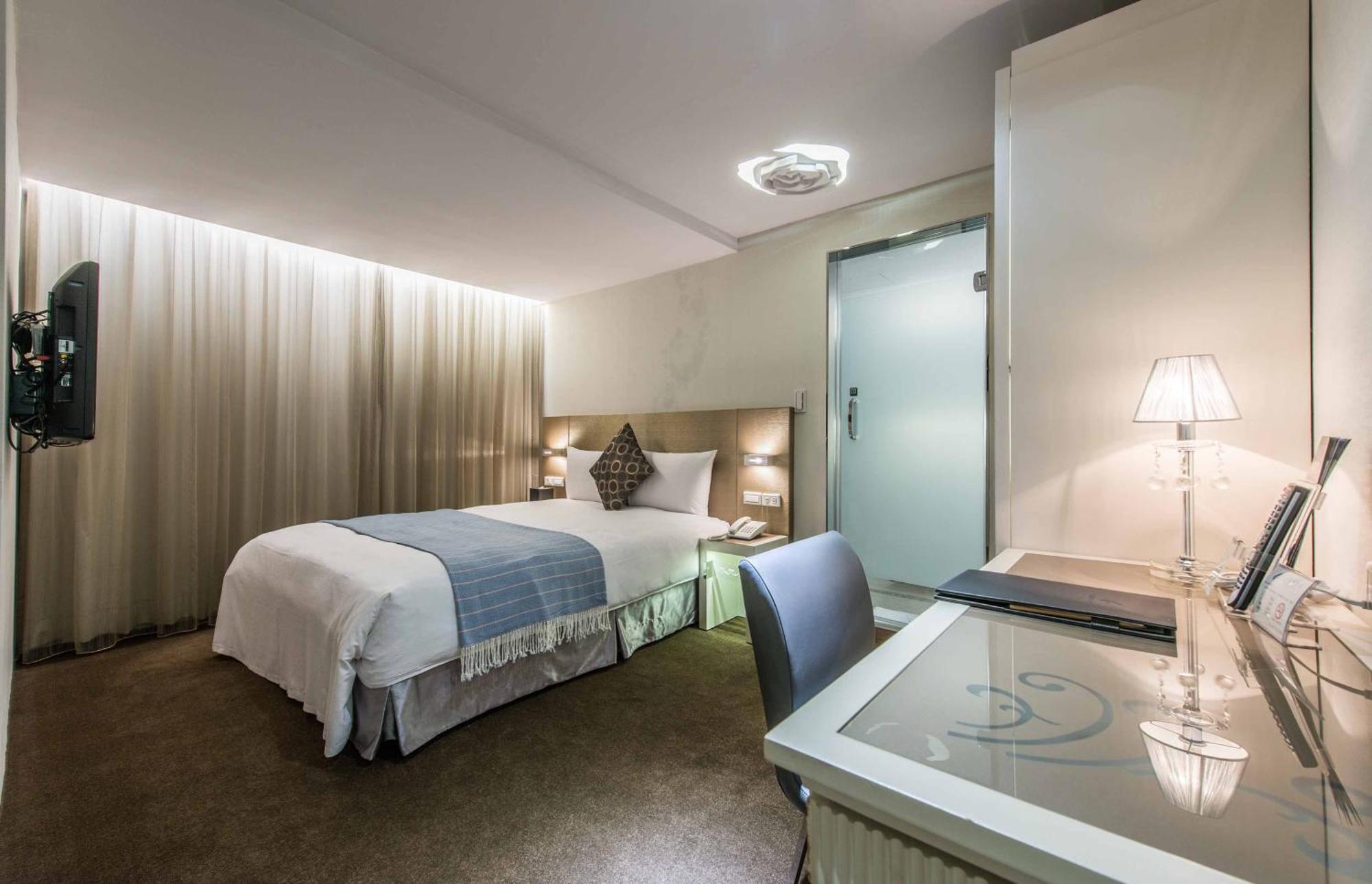 Forward Hotel Taipei Nangang Ngoại thất bức ảnh